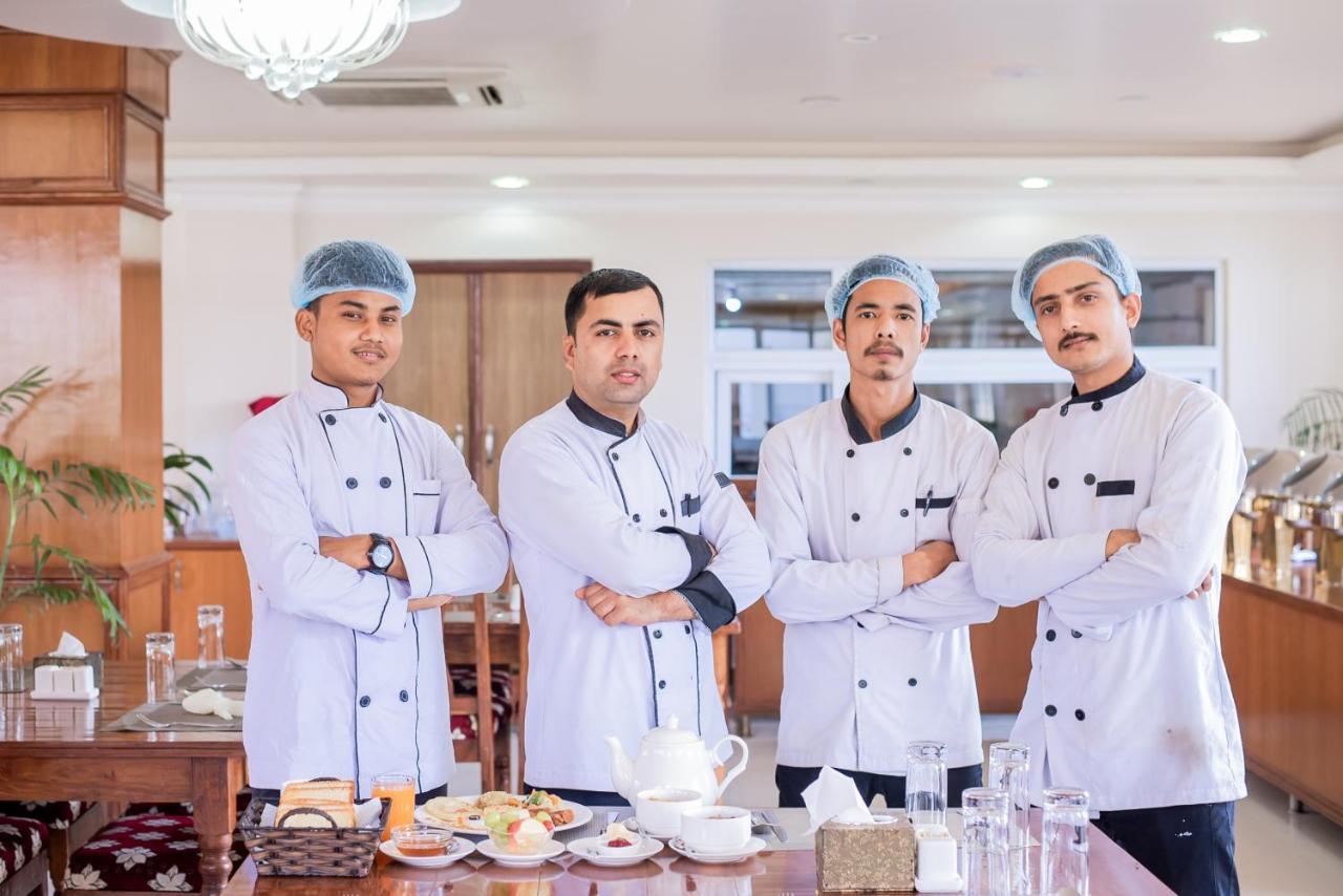 Hotel Earth Light Sauraha Chitwan Zewnętrze zdjęcie